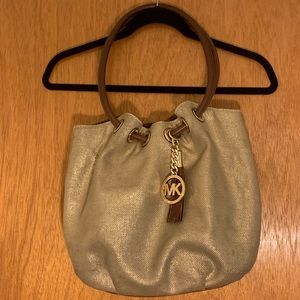 Michael Kors bucket bag